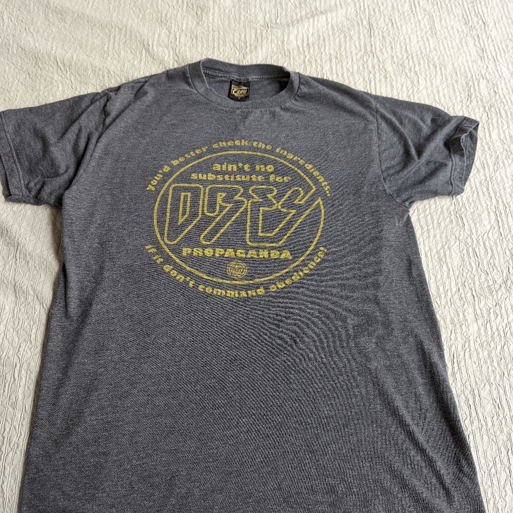 Obey tshirt